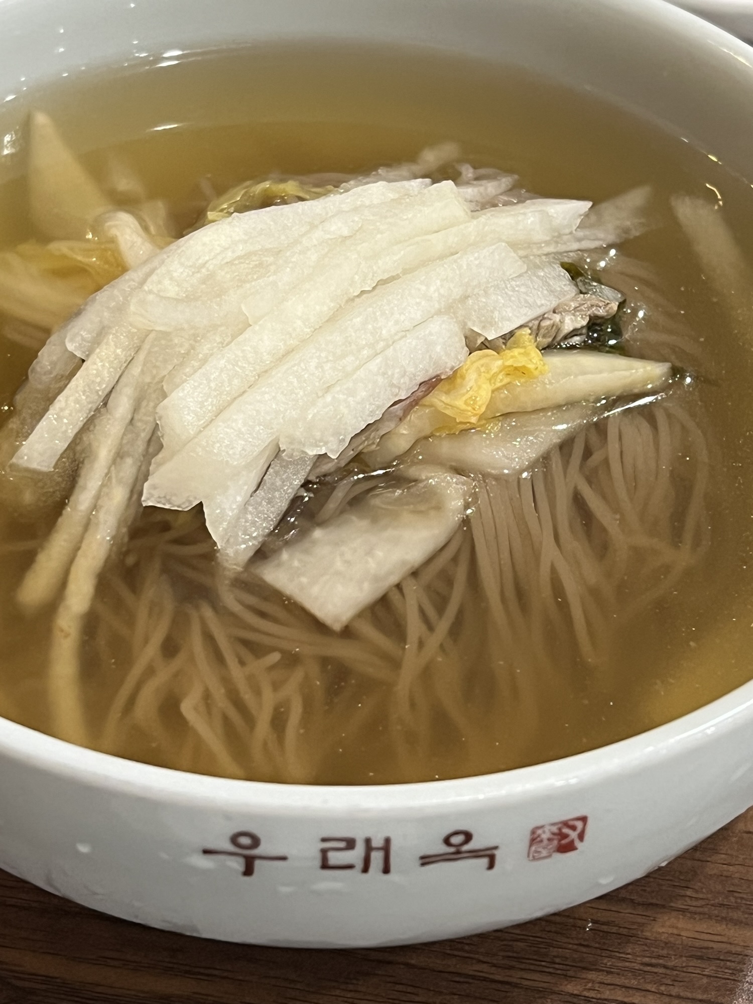 Famous bulgogi and cold noodle restaurant,Woo Lae Oak, 又來屋, 우래옥