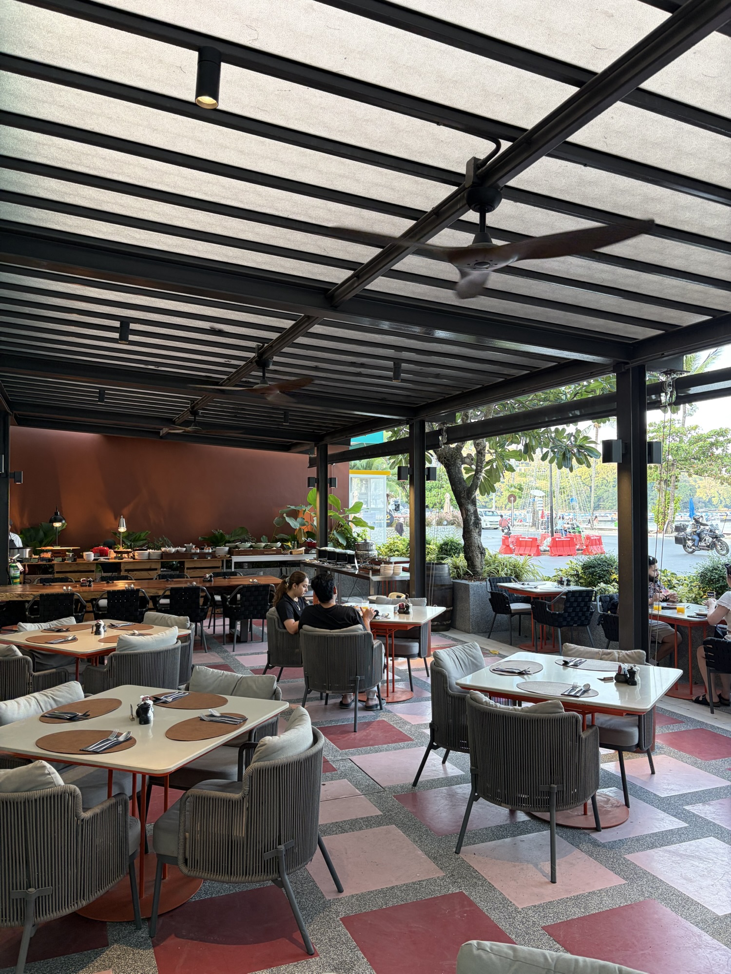 Smokestack BBQ & Grill Phuket